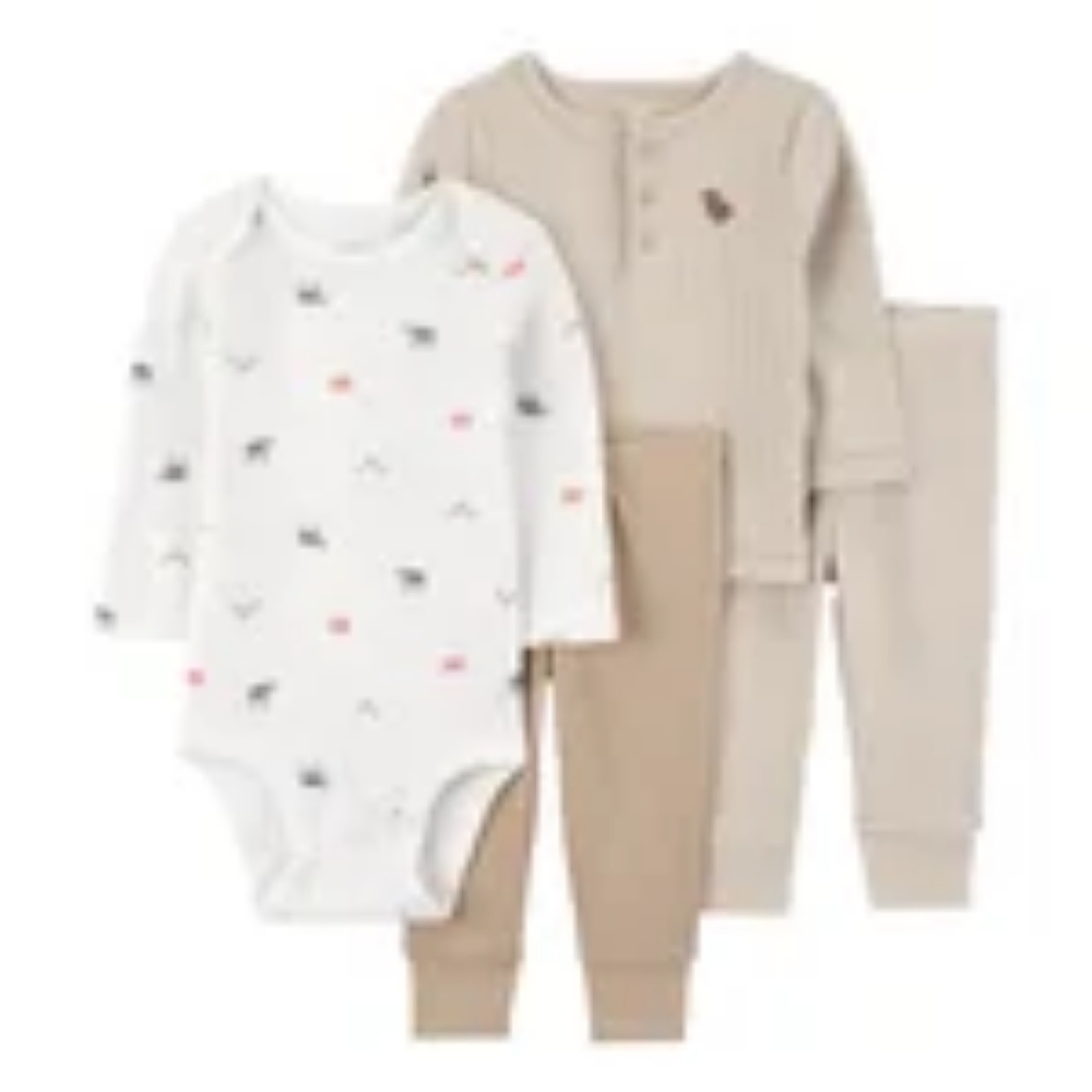 Carter's Baby 4-piece Layette Set